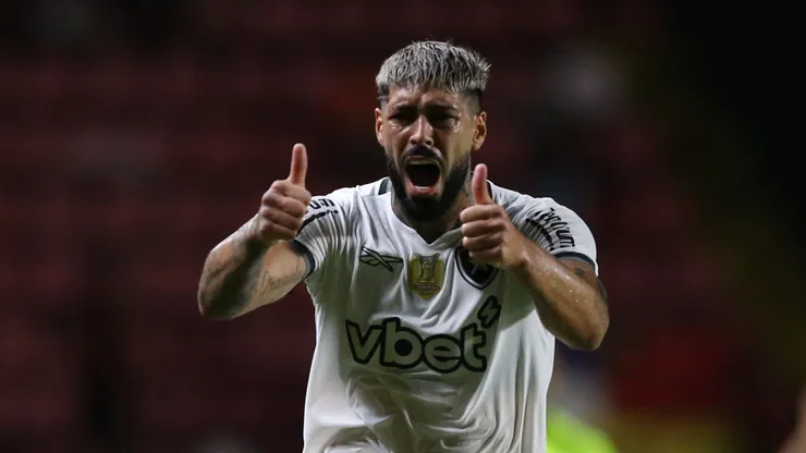 Alexander Barboza elogia trabalho de Davide Ancelotti no Botafogo