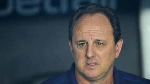 Rogério Ceni em Vasco x Bahia pelo Brasileirão 2025. Foto: Thiago Ribeiro/AGIF