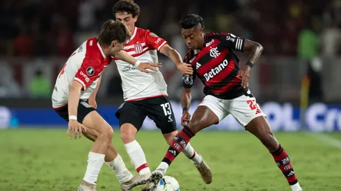 RJ - RIO DE JANEIRO - 18/09/2025 - COPA LIBERTADORES 2025, FLAMENGO X ESTUDIANTES - Bruno Henrique jogador do Flamengo durante partida contra o Estudiantes no estadio Maracana pelo campeonato Copa Libertadores 2025. Foto: Jorge Rodrigues/AGIF