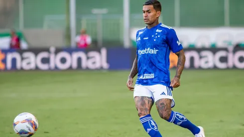 Dudu jogador do Cruzeiro durante partida contra o America-MG no estadio Independencia pelo campeonato Mineiro 2025.
