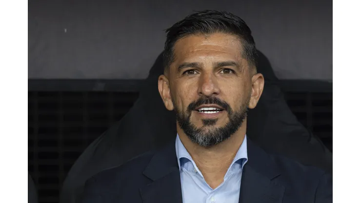 Emiliano durante confronto entre Corinthians e Racing na Sul-Americana de 2024. Foto: Fabio Giannelli/AGIF