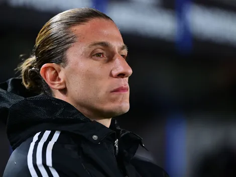 Filipe Luís quase afunda o Flamengo na Libertadores