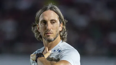 Luis Zubeldía acertou com o Fluminense até o fim de 2026