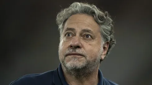 Presidente do São Paulo, Julio Casares foi xingado pela torcida no MorumBis