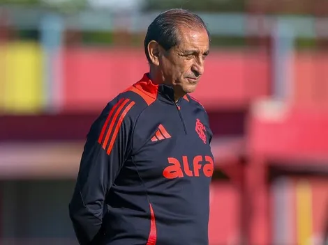 Ramón Díaz esboça primeira escalação do Internacional com três volantes