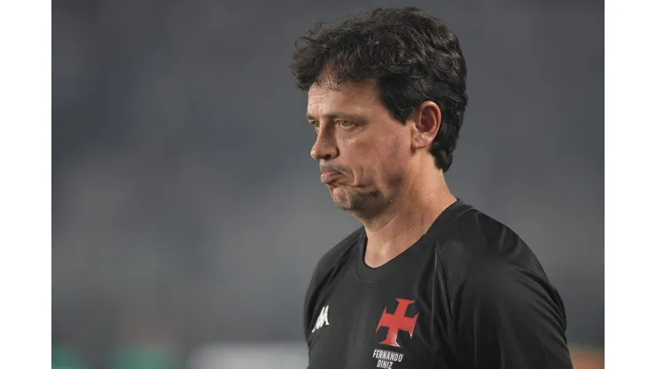RJ - RIO DE JANEIRO - 24/09/2025 - BRASILEIRO A 2025, VASCO X BAHIA - Fernando Diniz tecnico do Vasco durante partida contra o Bahia no estadio Sao Januario pelo campeonato Brasileiro A 2025. Foto: Thiago Ribeiro/AGIF