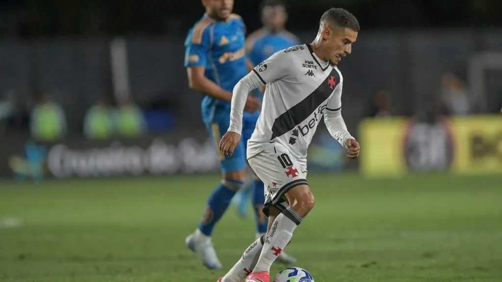 Coutinho na vitória do Vasco sobre o Cruzeiro. Foto: Thiago Ribeiro/AGIF