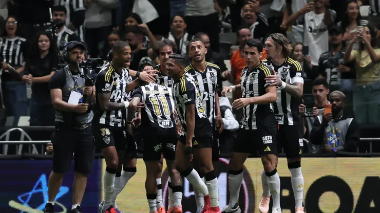 MG - BELO HORIZONTE - 27/09/2025 - BRASILEIRO A 2025, ATLETICO-MG X MIRASSOL - Vitor Hugo jogador do Atletico-MG comemora seu gol durante partida contra o Mirassol no estadio Arena MRV pelo campeonato Brasileiro A 2025. Foto: Gilson Lobo/AGIF