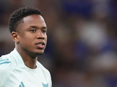 Leonardo Jardim abre o jogo sobre recuperação de Sinisterra no Cruzeiro