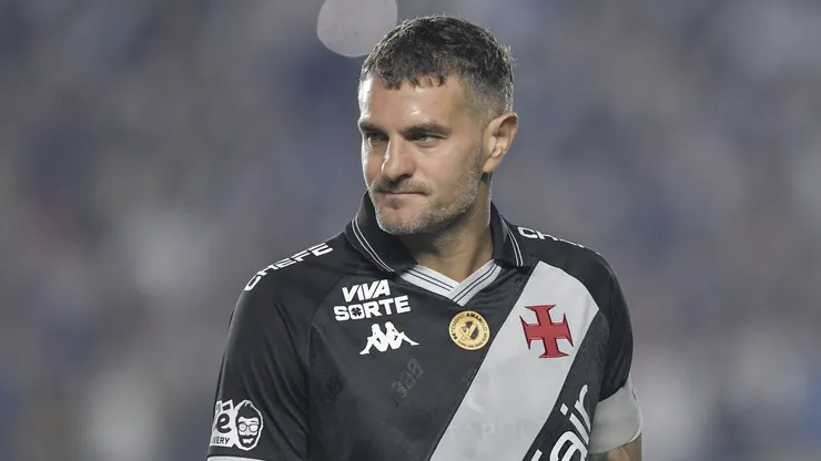 RJ - RIO DE JANEIRO - 14/09/2025 - BRASILEIRO A 2025, VASCO X CEARA - Vegetti jogador do Vasco durante partida contra o Ceara no estadio Sao Januario pelo campeonato Brasileiro A 2025. Foto: Thiago Ribeiro/AGIF