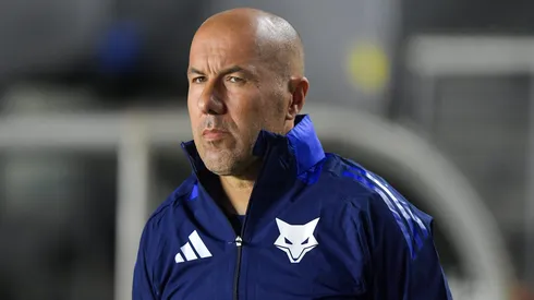 Leonardo Jardim durante confronto contra o Vasco no Campeonato Brasileiro de 2025. Foto: Thiago Ribeiro/AGIF