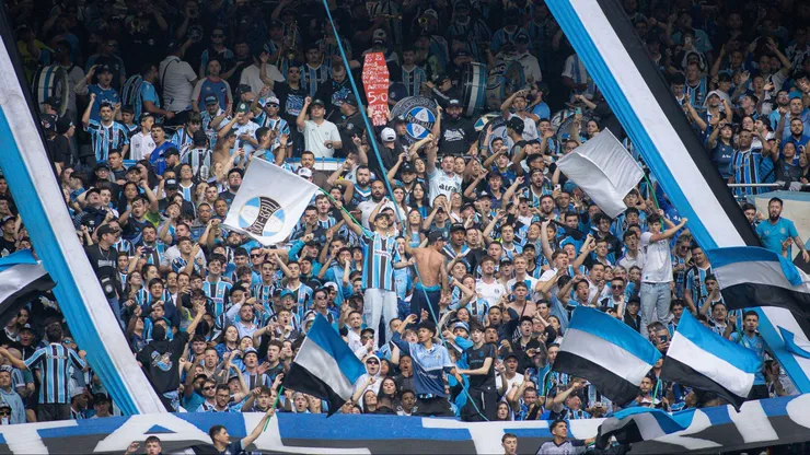 Torcedores em Grêmio x Vitória. Foto: Maxi Franzoi/AGIF