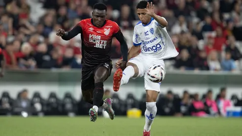 Kevin Viveros interessa ao Internacional. Foto: Hedeson Alves/AGIF