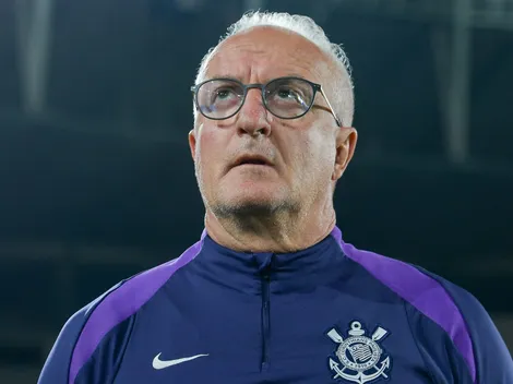 Corinthians de Dorival Jr foi ofensivo, mas ataque desapontou em derrota