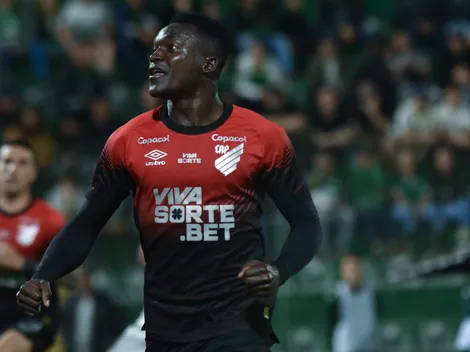 Kevin Viveros pode ser desfalque do Athletico-PR na Data FIFA