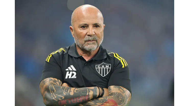 MG - BELO HORIZONTE - 11/09/2025 - COPA DO BRASIL 2025, CRUZEIRO X ATLETICO-MG - Jorge Sampaoli tecnico do Atletico-MG durante partida contra o Cruzeiro no estadio Mineirao pelo campeonato Copa Do Brasil 2025. Foto: Gilson Lobo/AGIF
