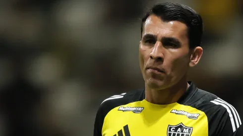 MG – BELO HORIZONTE – 27/09/2025 – BRASILEIRO A 2025, ATLETICO-MG X MIRASSOL – Junior Alonso jogador do Atletico-MG durante aquecimento antes da partida contra o Mirassol no estadio Arena MRV pelo campeonato Brasileiro A 2025. Foto: Gilson Lobo/AGIF