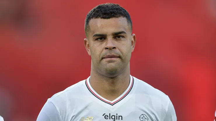 Alisson jogador do Sao Paulo durante partida contra o Flamengo no estadio Maracana pelo campeonato Brasileiro A 2025. Foto: Thiago Ribeiro/AGIF