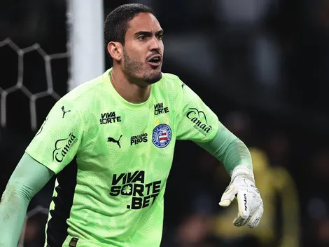 Ronaldo entra para grupo seleto de goleiros que deram assistência no Bahia