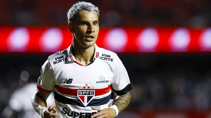 Ferreira jogador do Sao Paulo durante partida contra o Athletico-PR no estadio Morumbi pelo campeonato Brasileiro A 2024.
