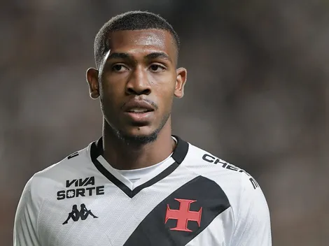 Barcelona pode fechar com Rayan, atacante do Vasco, revela Nicola