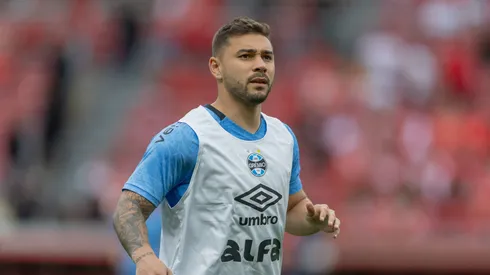 João Pedro preocupa no Grêmio.