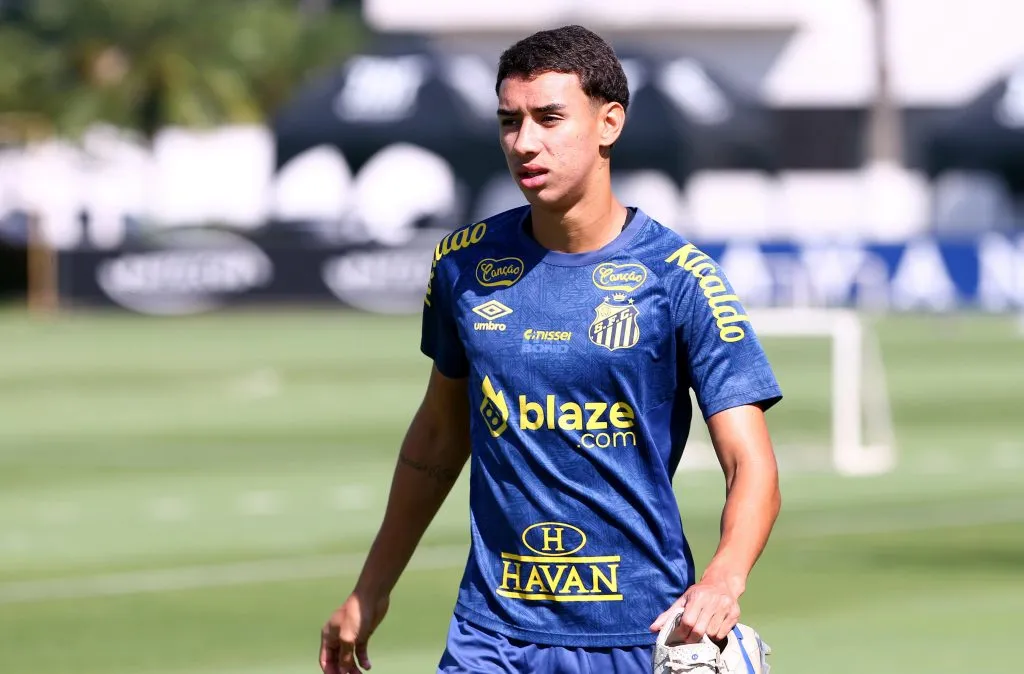 Gabriel Bontempo em treino do Santos – Foto: Mauricio De Souza/AGIF