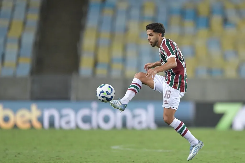 Nonato jogador do Fluminense durante partida contra o Sport – Foto: Thiago Ribeiro/AGIF