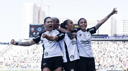 Corinthians entra em campo querendo começar bem na competição para defender o seu título (Foto: Reprodução/ Staff Images Woman/CBF)
