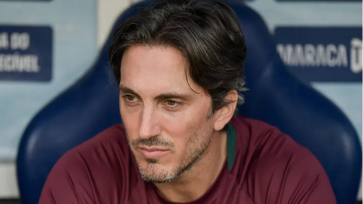 Zubeldía pretende escalar titulares do Fluminense com mais frequência