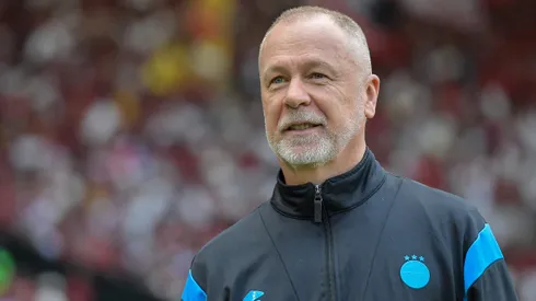 Mano Menezes terá muitos desfalques para Santos x Grêmio. Foto: AGIF