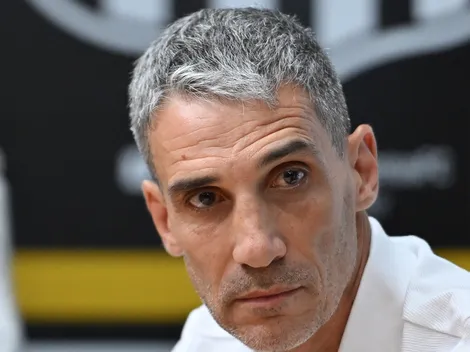 Juan Pablo Vojvoda relaciona Adonis Frías e William Arão no Santos