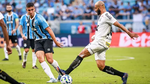 Santos x Grêmio se enfrentam pelo Campeonato Brasileiro A 2025. Foto: Maxi Franzoi/AGIF