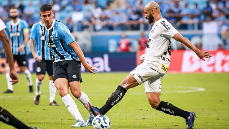 Santos x Grêmio se enfrentam pelo Campeonato Brasileiro A 2025. Foto: Maxi Franzoi/AGIF