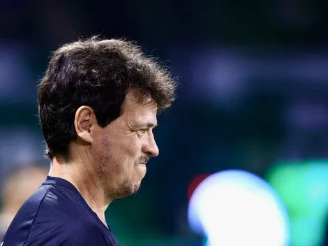 Fernando Diniz erra, demora a mexer e Vasco é goleado pelo Palmeiras