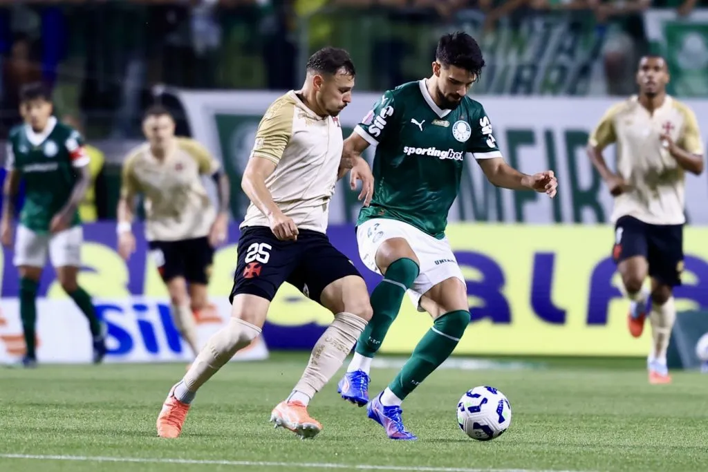 Palmeiras derrotou o Vasco pelo placar de 3 x 0. Foto: Marcello Zambrana/AGIF