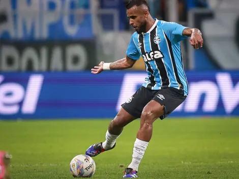 Alex Santana é criticado no Grêmio após empate contra o Santos