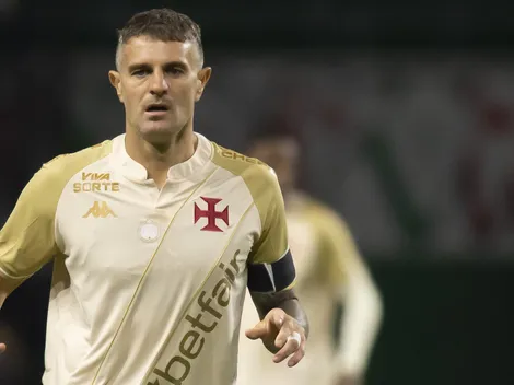 Diniz defende Vegetti pelo jejum de gols: "Uma hora ele vai fazer"