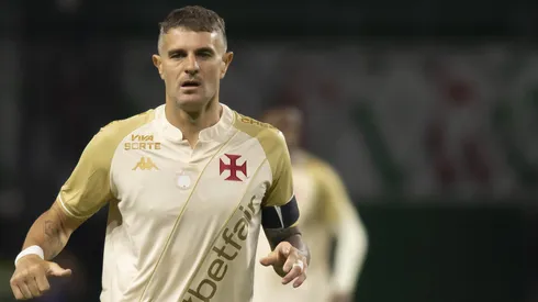 Vegetti vive jejum de gols no Vasco. Foto: AGIF