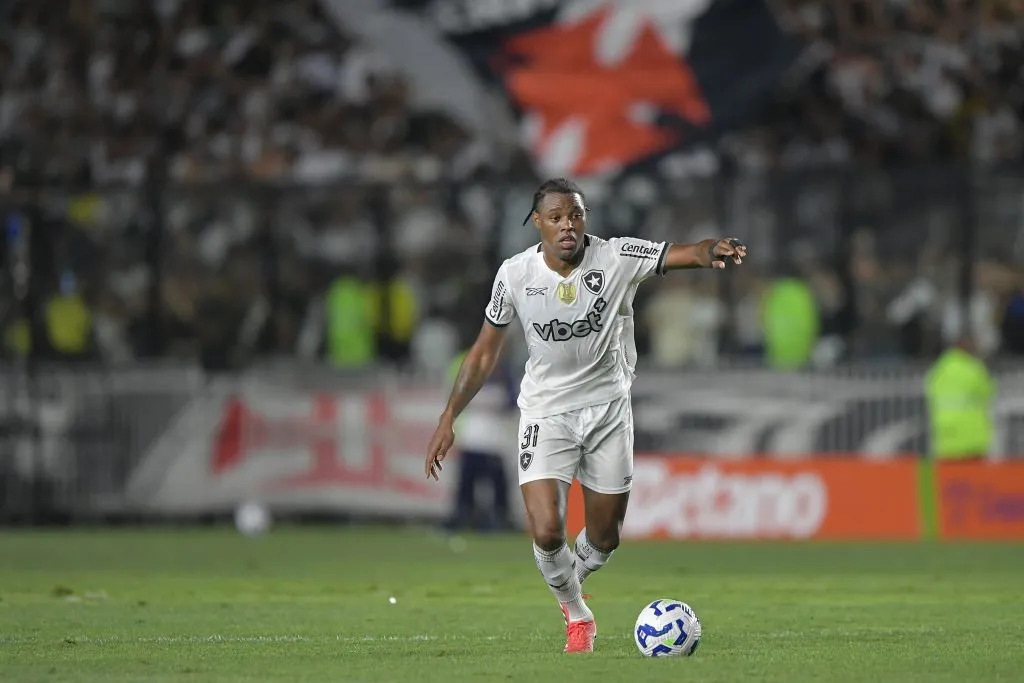 Kaio Pantaleão teve grave lesão – Foto: Thiago Ribeiro/AGIF.
