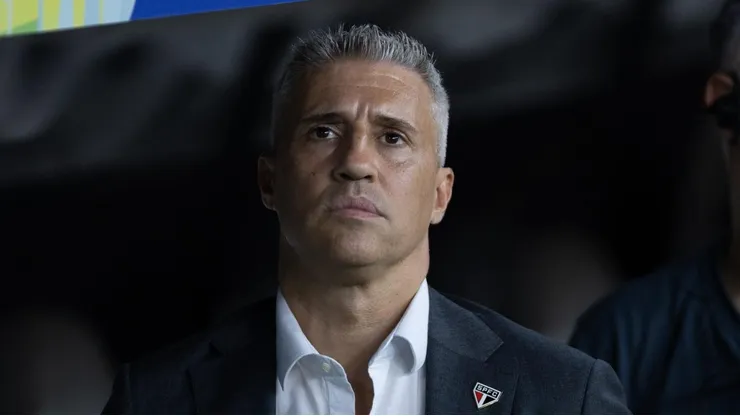 Estratégia de Crespo repercutiu no São Paulo.