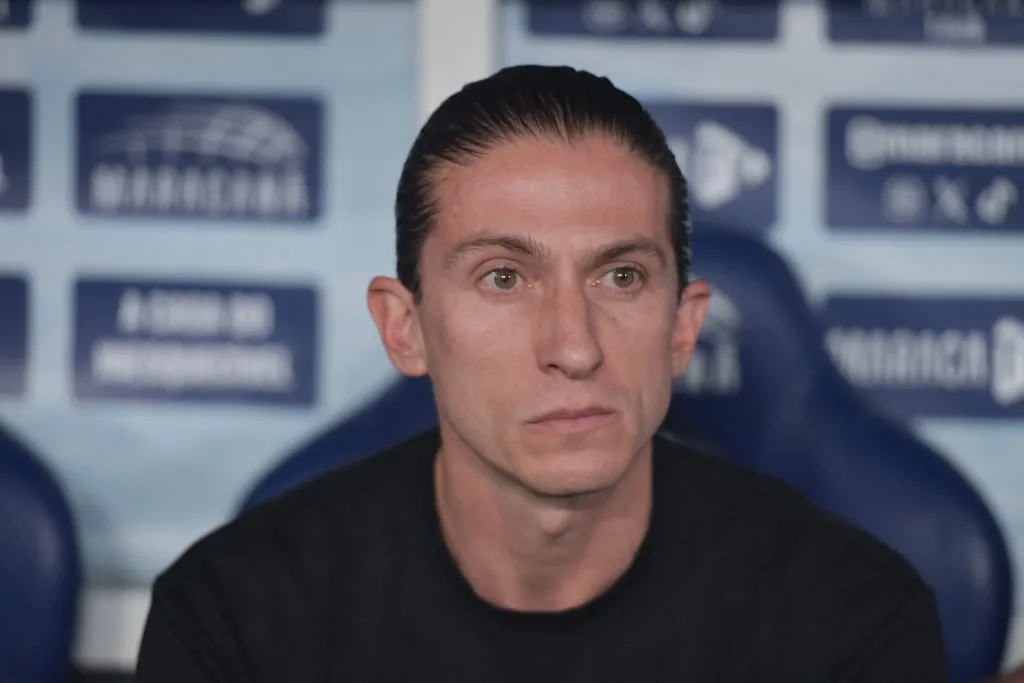 Filipe Luís, técnico do Flamengo. Foto: Thiago Ribeiro/AGIF