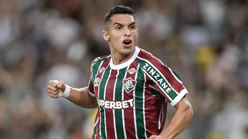 Kevin Serna jogador do Fluminense comemora seu gol durante partida contra o Sport no estadio Maracana pelo campeonato Brasileiro A 2025. Foto: Thiago Ribeiro/AGIF