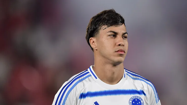 Kaio Jorge está suspenso no Cruzeiro. Foto: Thiago Ribeiro/AGIF