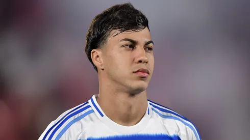 RJ – RIO DE JANEIRO – 02/10/2025 – BRASILEIRO A 2025, FLAMENGO X CRUZEIRO – Kaio Jorge jogador do Cruzeiro durante partida contra o Flamengo no estadio Maracana pelo campeonato Brasileiro A 2025. Foto: Thiago Ribeiro/AGIF