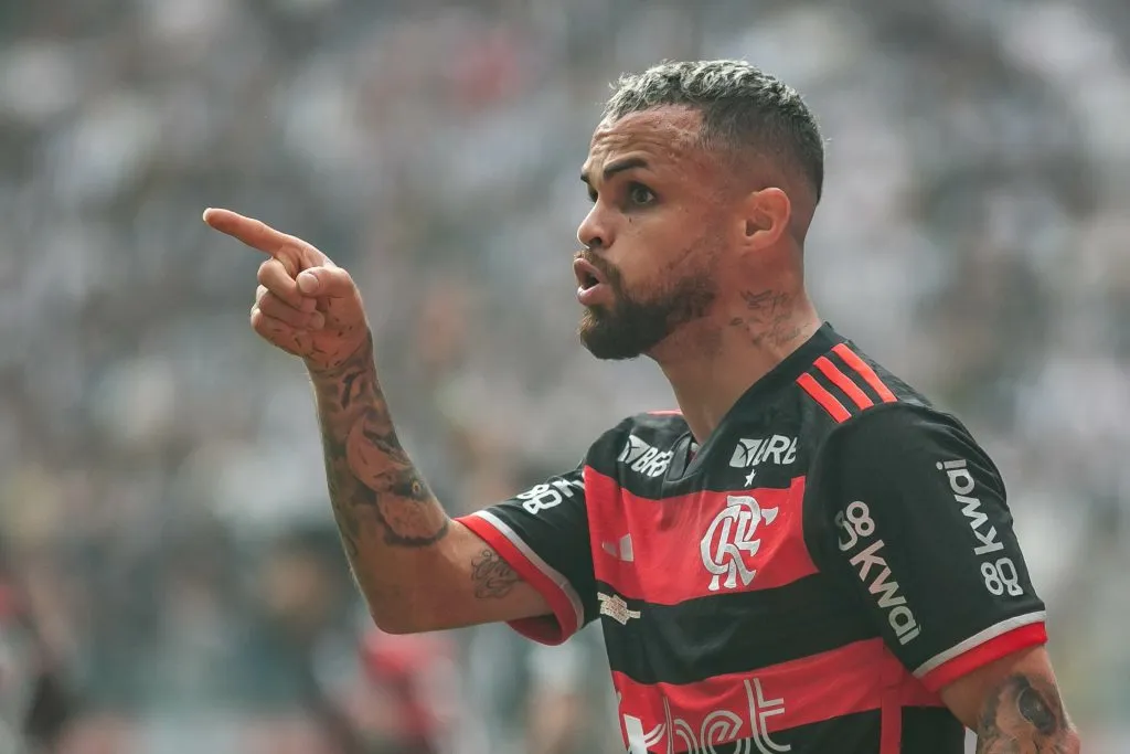 MG – BELO HORIZONTE – 10/11/2024 – COPA DO BRASIL 2024, ATLETICO X FLAMENGO – Michael  jogador do Flamengo durante partida contra o Atletico no estadio Arena MRV pelo campeonato Copa Do Brasil 2024. Foto: Fernando Moreno/AGIF