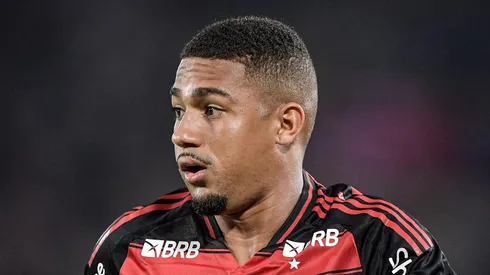 Jornalista afirma que jogador do Grêmio é superior a Samuel Lino, do Flamengo