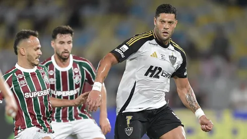 Hulk durante Fluminense x Atlético-MG. Foto: Thiago Ribeiro/AGIF