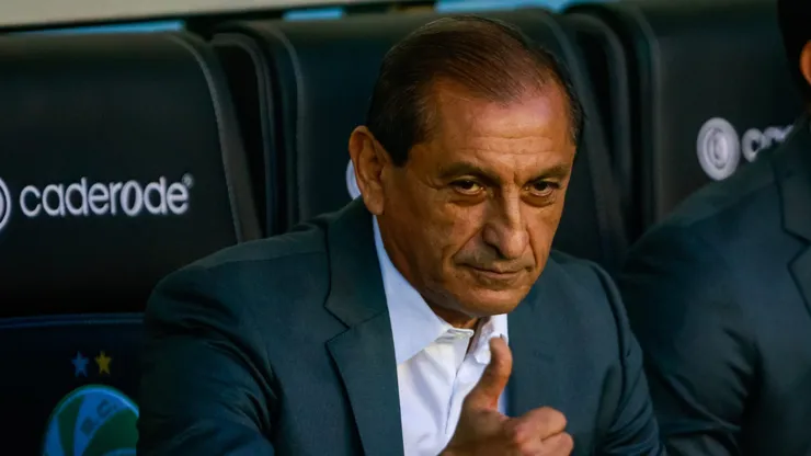 Ramon Diaz tecnico do Internacional durante partida contra o Juventude no estadio Alfredo Jaconi pelo campeonato Brasileiro A 2025. Foto: Luiz Erbes/AGIF