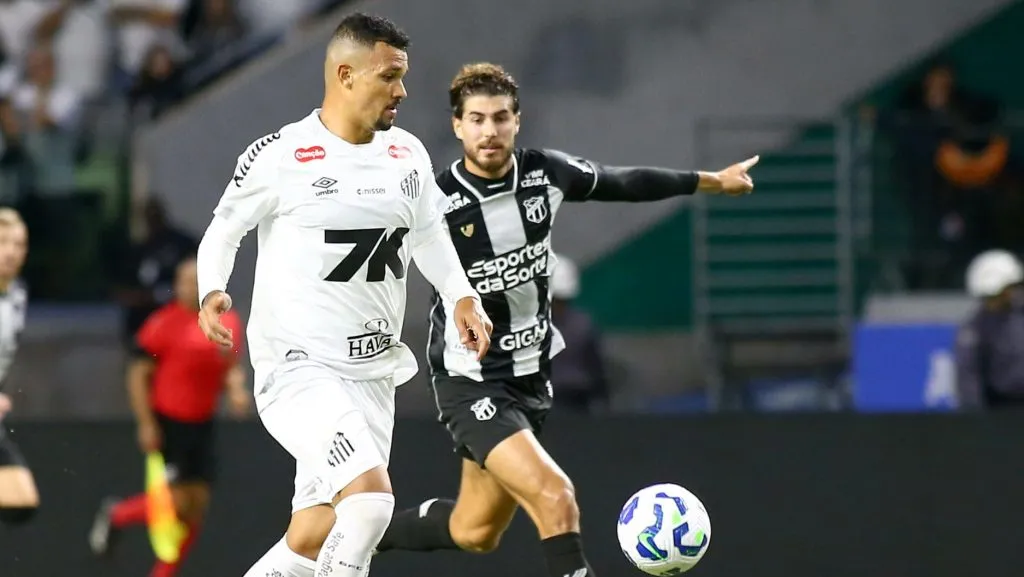 Ceará x Santos se enfrentam pelo Campeonato Brasileiro A 2025. Foto: Mauricio De Souza/AGIF